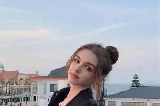 1天5个瓜李冰冰吐槽姚晨删博阿sa度蜜月鹿晗成京圈佛子