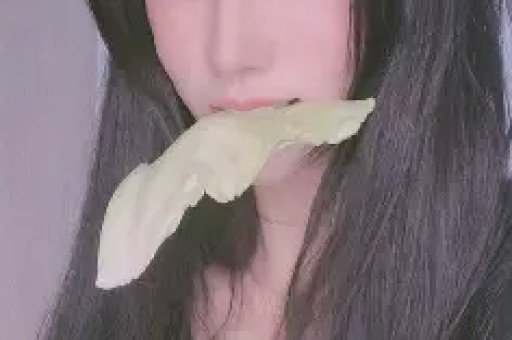 顶流网红翻车 白冰卸下网红滤镜道歉