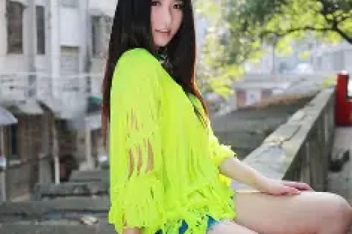 吃瓜看透本质：霍家不辟谣并非默认婚讯霍震霆表态暗藏两层深意